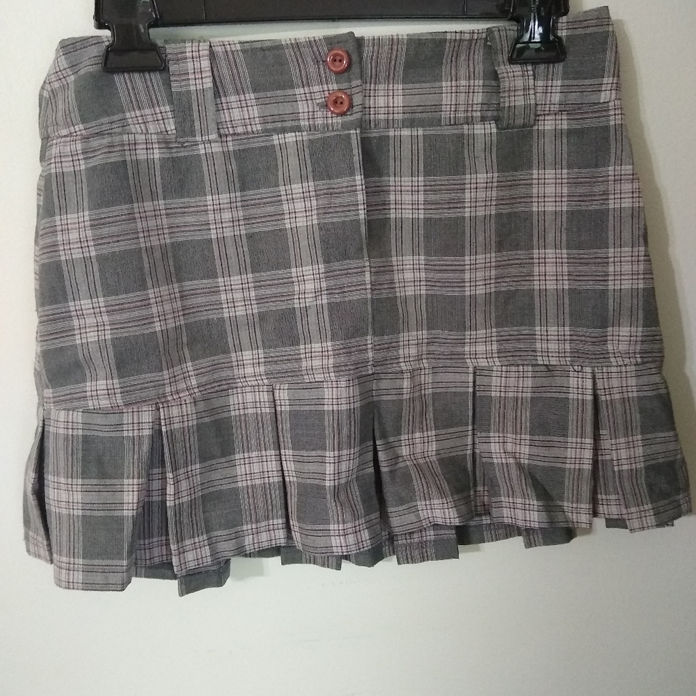 Pleated juniors mini skirt